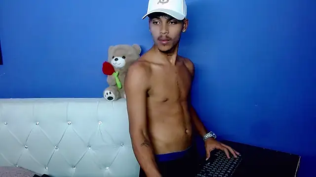 Angel_foxc13 live XXX chat