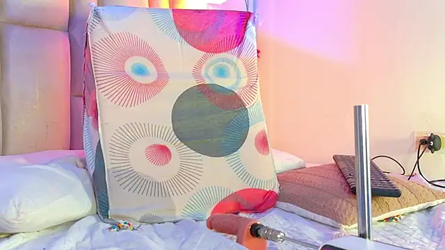 Bella-Sanders Live XXX-chat