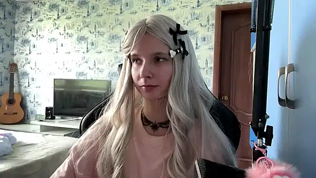 PlumbicPart élő XXX-chatje