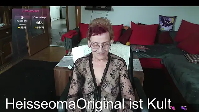 HeisseomaOriginal's Live XXX Chat