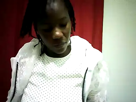 Pierra77 live XXX chat