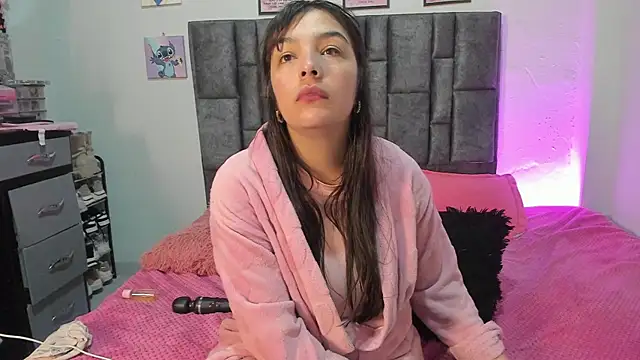 Esmeraldaa-'s Live XXX Chat