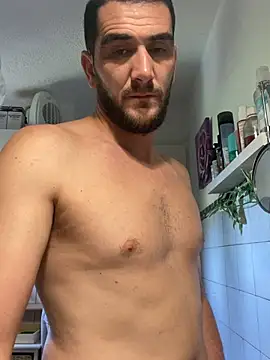 Anthopassif84's Live XXX Chat