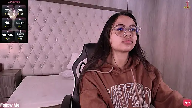 Susan_Voltaire Chat XXX in diretta