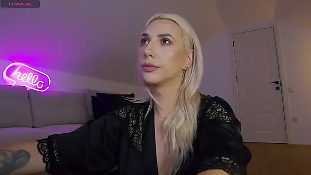 KhloeK Chat XXX in diretta