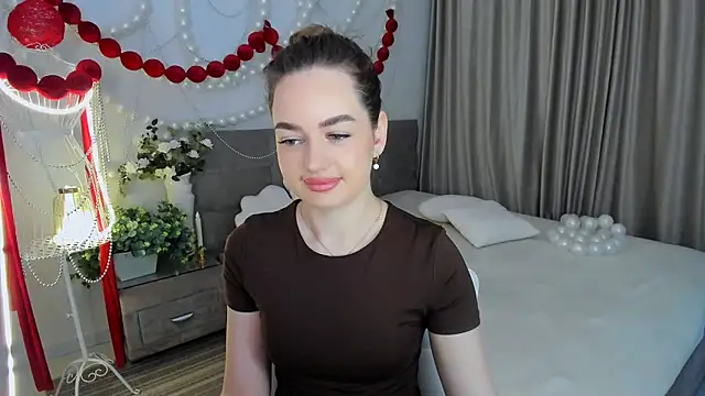 MiracleCurly Chat XXX in diretta