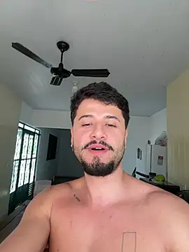 عرض كام guzzfit