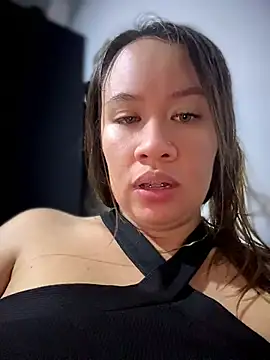 Emiily_lee Chat XXX live