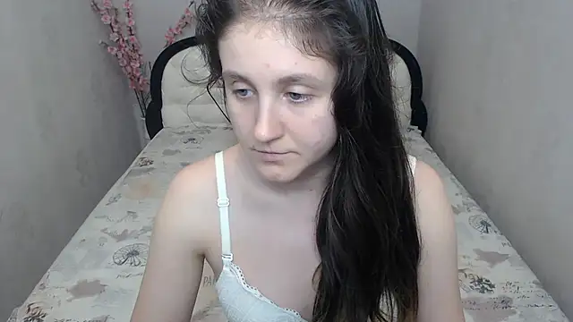 Chat +18 de Holliy_Cooper ao vivo