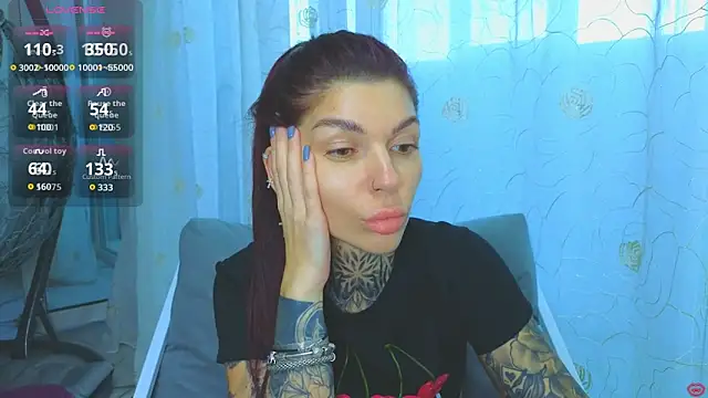 Chat XXX ao vivo de tattooedBabyy
