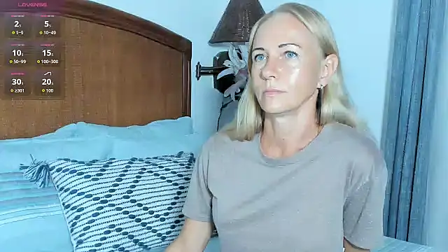 Christine_35 라이브 XXX 채팅