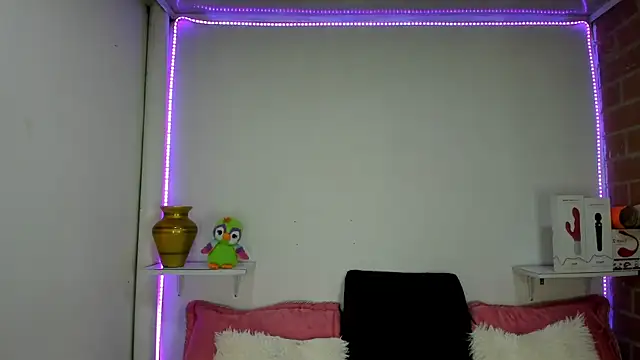 rukminilatin XXX чат на живо
