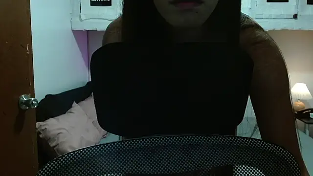 MollyButcher 现场XXX聊天