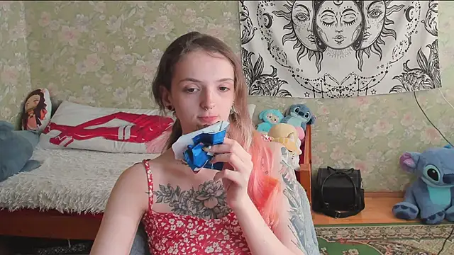 Cutie_Adelia's Live XXX Chat