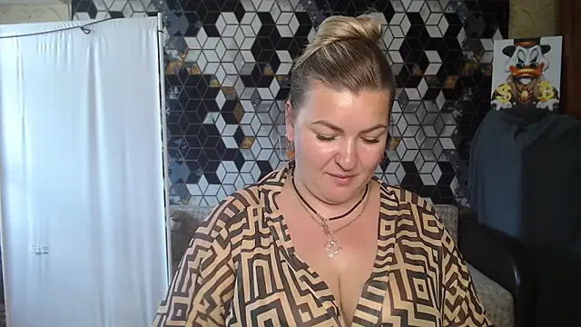 NikaSkylink Live XXX Chat