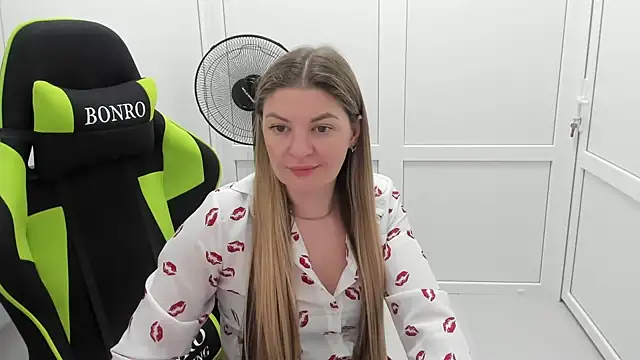 Chat XXX en directo de MiaSummerr_