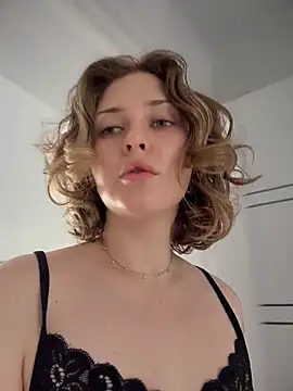 KellyKeler live XXX chat