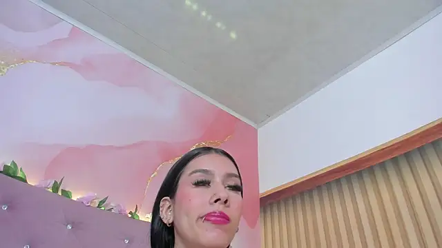 Melanie__Evans' Live XXX Chat