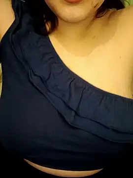 kitty_2000 Obrolan Langsung XXX