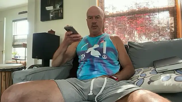 Chatroom XXX en direct de Guy__Grey