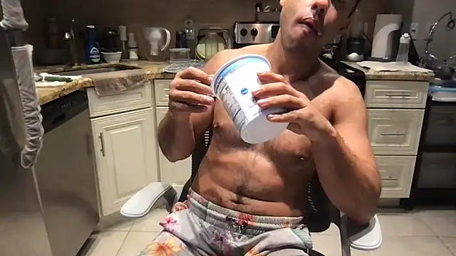 BigGuyMuscle's Live XXX Chat