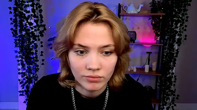 Chat +18 de Milena_Stasym ao vivo