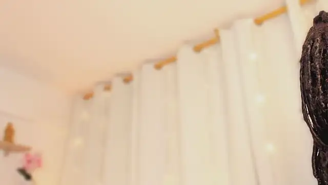 Ayanaa_Ebony_'s Live XXX Chat