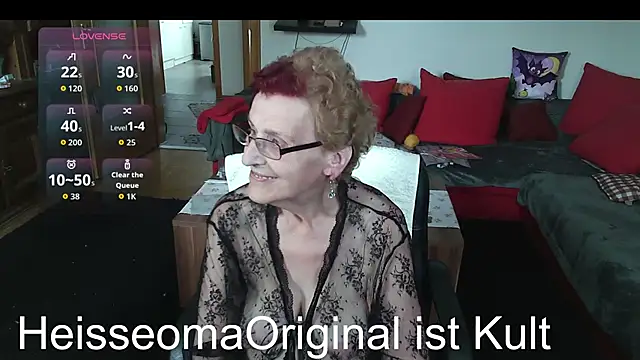 Chatroom XXX en direct de HeisseomaOriginal