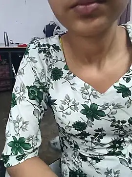 XXX chat uživo modela KumarSilencesex21