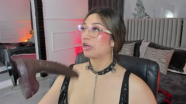 Chatroom XXX en direct de Gabrielakassi