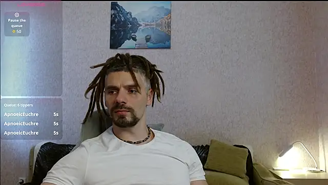 Aestheticguy101 élő XXX-chatje