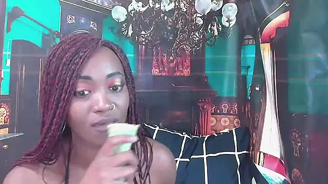 EbonyOlive69: онлайн-секс-чат