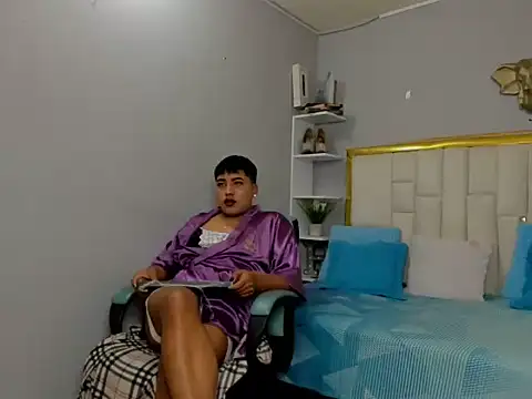 badboyjuan_: διαδικτυακό σόου στην κάμερα