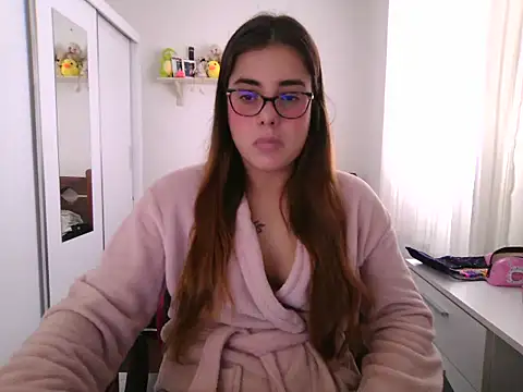 Chat +18 de maliamiller ao vivo