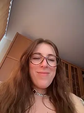 Chat XXX ao vivo de MommmyYummy