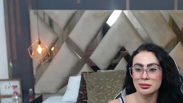 MartinaaFit's Live XXX Chat