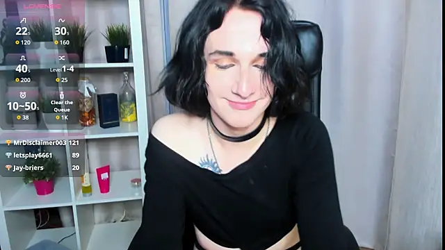 Онлайн чат XXX MickeQuinee