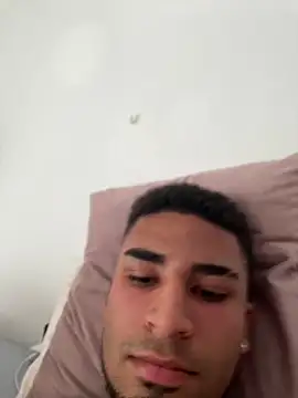 Czat XXX na żywo – Michael_Junior20