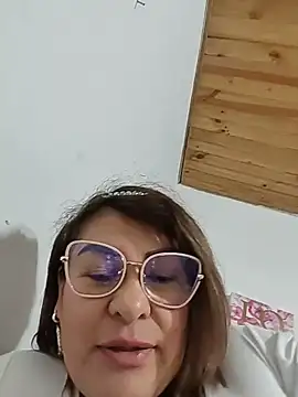 AlexxiaaMat: απευθείας συνομιλία ΧΧΧ