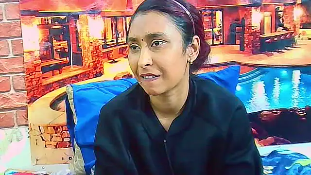 IndianSexyButt Chat XXX in diretta