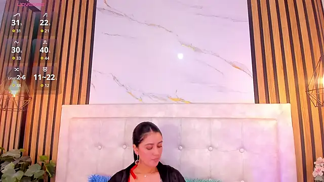 Madyson18's Live XXX Chat