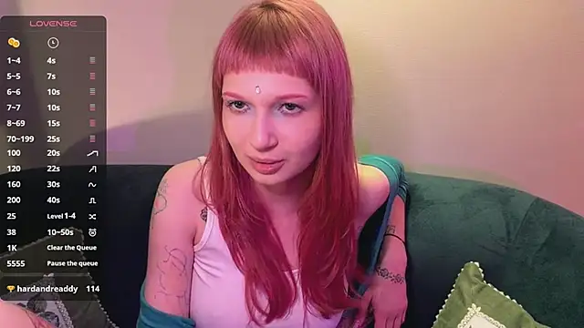 Chatroom XXX en direct de JackBoyken