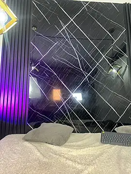 Chat +18 de AriaBelle ao vivo