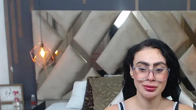 MartinaaFit XXX чат на живо