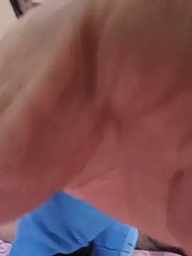 XXX chat uživo modela BigCockBong