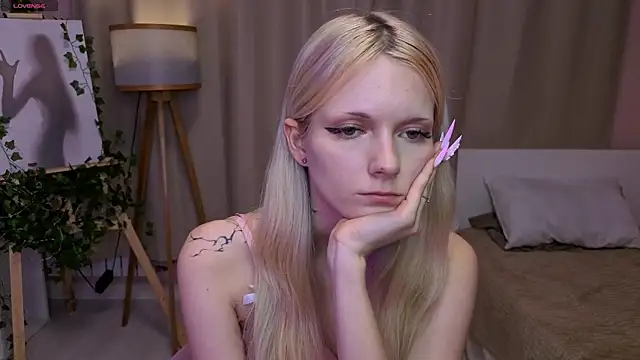 JuanaSumma's Live XXX Chat