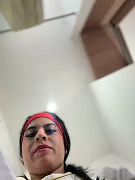 Eveliin__'s Live XXX Chat