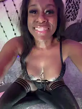 TikaMoon 라이브 XXX 채팅