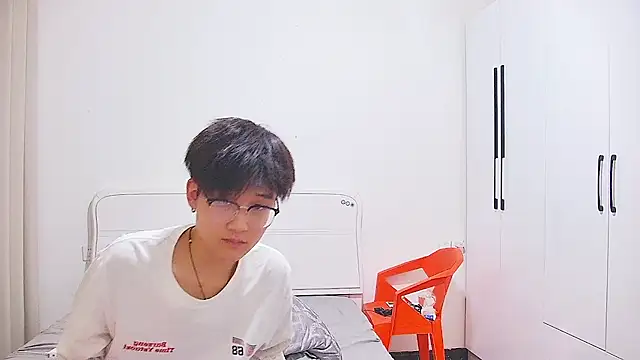 Czat XXX na żywo – KK-cuteboy