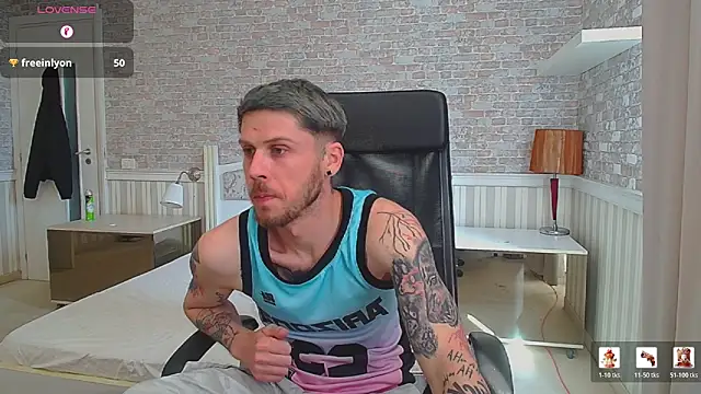 Chat XXX Live JonahShaw
